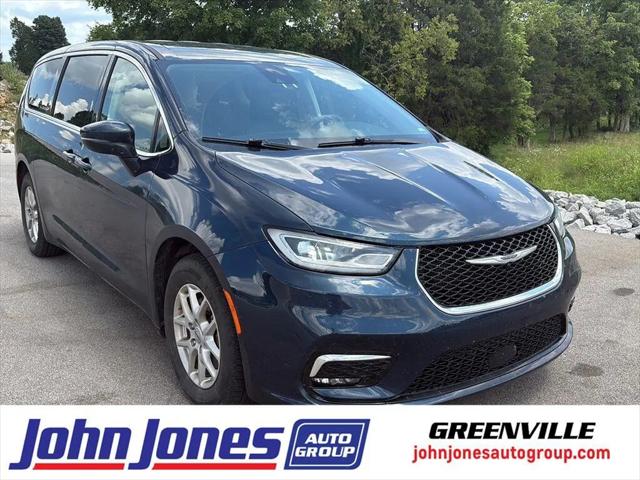 2023 Chrysler Pacifica Touring L for sale in Greenville, IN