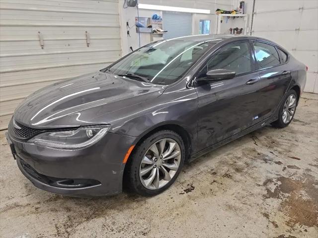 2015 Chrysler 200 S for sale in Anoka, MN