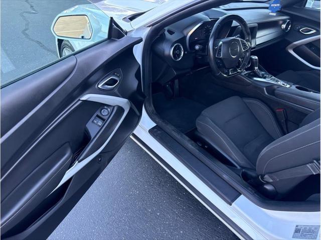 2020 Chevrolet Camaro RWD Coupe LT1