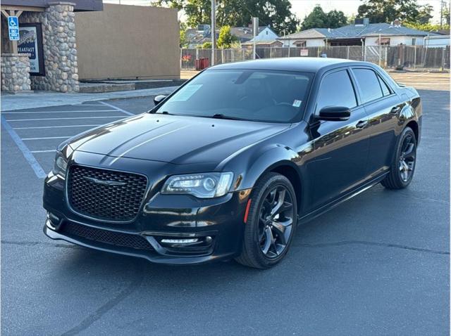 2021 Chrysler 300 Touring L for sale in Modesto, CA