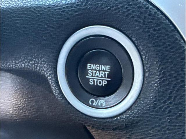 2021 Chrysler 300 Touring L