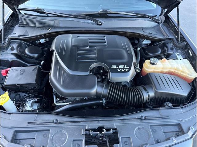 2021 Chrysler 300 Touring L
