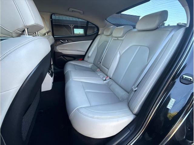 2019 Genesis G70 2.0T Advanced