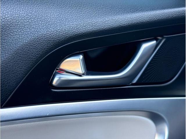 2019 Genesis G70 2.0T Advanced
