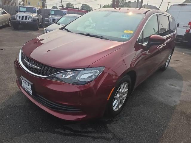 2017 Chrysler Pacifica Touring for sale in Elizabeth, NJ