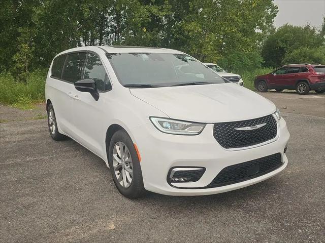 2026 Chrysler Pacifica Limited for sale in Rochester, NY