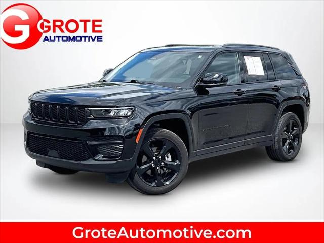 2023 Jeep Grand Cherokee Altitude 4x4 for sale in Fort Wayne, IN