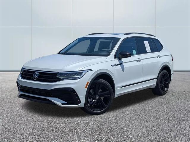 2024 Volkswagen Tiguan 2.0T SE R-Line Black for sale in North Hills, CA