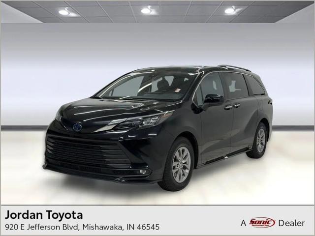 2025 Toyota Sienna XLE for sale in Mishawaka, IN
