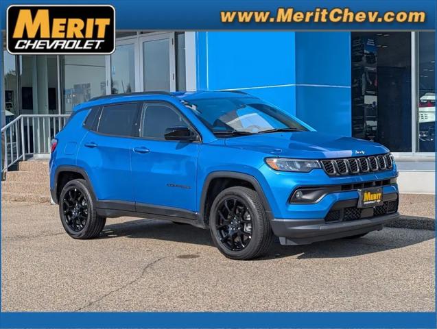 2025 Jeep Compass Latitude 4x4 for sale in Saint Paul, MN