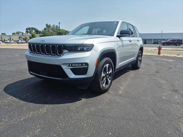 2024 Jeep Grand Cherokee Base for sale in Staples, MN