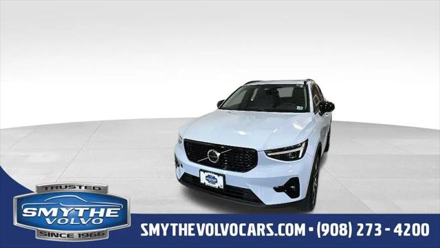 2026 Volvo XC40 Plus, B5 AWD Gas mild hybrid, Dark for sale in SUMMIT, NJ