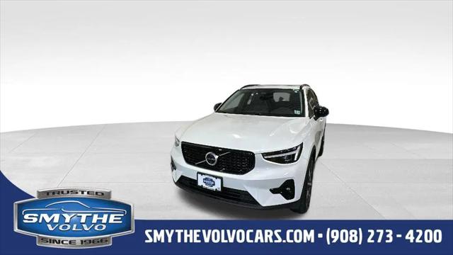 2026 Volvo XC40 Plus, B5 AWD Gas mild hybrid, Dark for sale in SUMMIT, NJ