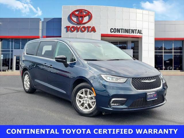 2024 Chrysler Pacifica Touring L for sale in Hodgkins, IL