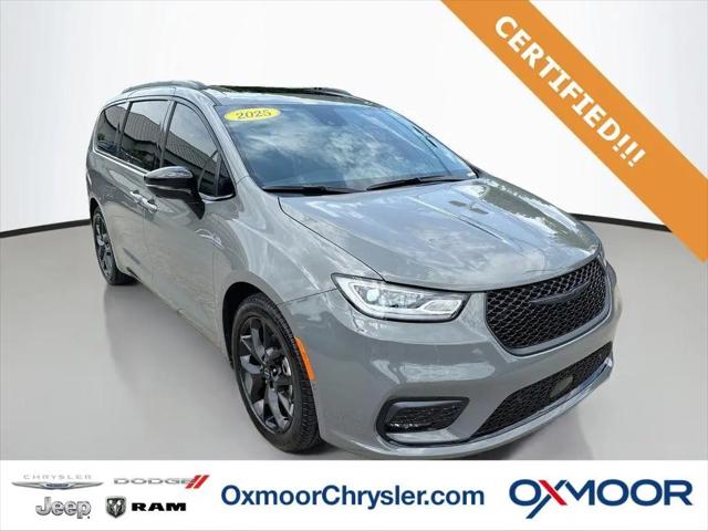 2025 Chrysler Pacifica Limited for sale in Louisville, KY