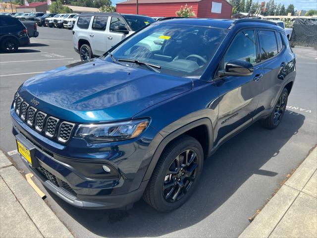 2026 Jeep Compass Latitude Altitude