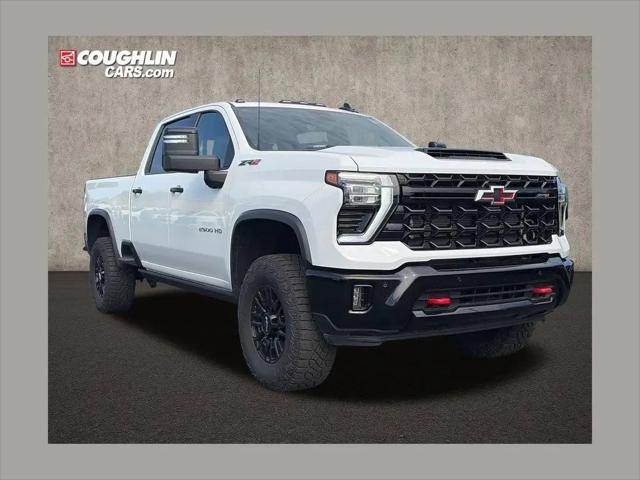 2025 Chevrolet Silverado 2500HD 4WD Crew Cab Standard Bed ZR2 for sale in Pataskala, OH