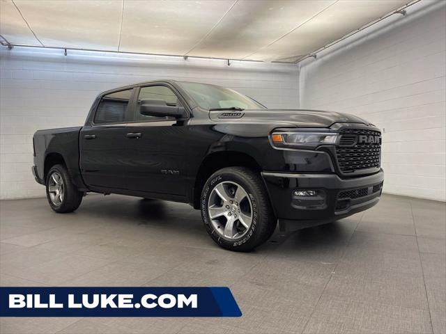 2026 RAM Ram 1500 RAM 1500 EXPRESS CREW CAB 4X2 57 BOX