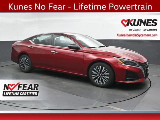 2025 Nissan Altima SV FWD for sale in Sycamore, IL