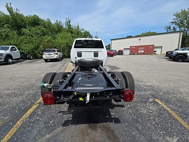 2027 RAM 5500 Chassis Cab Tradesman