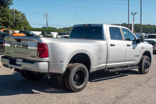 2027 RAM Ram 3500 RAM 3500 BIG HORN CREW CAB 4X4 8 BOX 2027 RAM Ram 3500 RAM 3500 BIG HORN CREW CAB 4X4 8 BOX