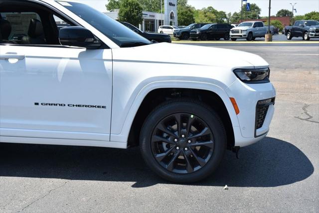 2026 Jeep Grand Cherokee GRAND CHEROKEE LIMITED RESERVE 4X4