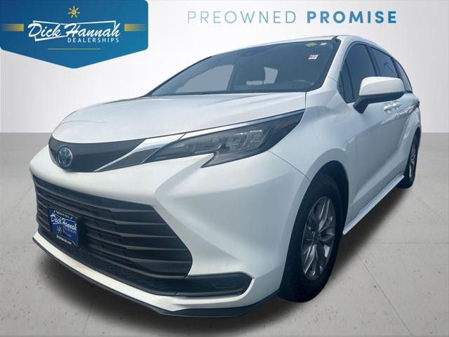 2024 Toyota Sienna LE for sale in Kelso, WA