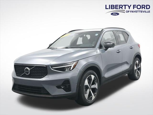 2023 Volvo XC40 B4 Ultimate Dark Theme for sale in Fayetteville, NC