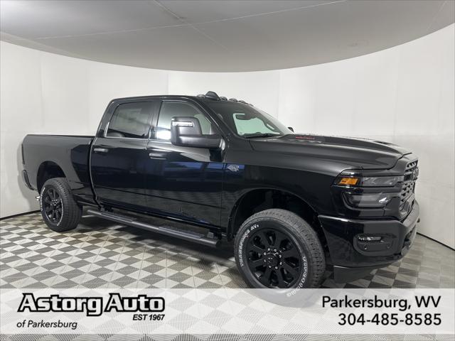 2027 RAM Ram 2500 RAM 2500 BLACK EXPRESS CREW CAB 4X4 64 BOX