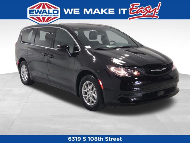 2027 Chrysler Pacifica LX for sale in Delafield, WI