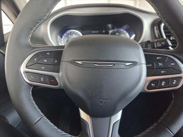 2027 Chrysler Pacifica LX