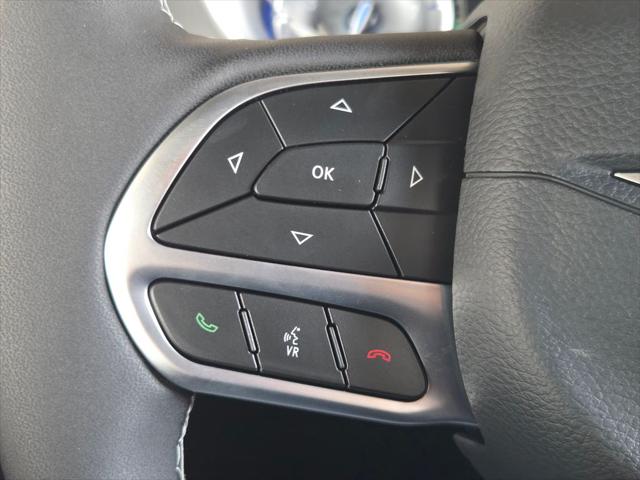 2027 Chrysler Pacifica LX