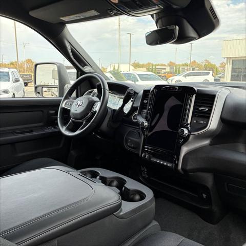 2027 RAM 2500 Black Express 2027 RAM 2500 Black Express
