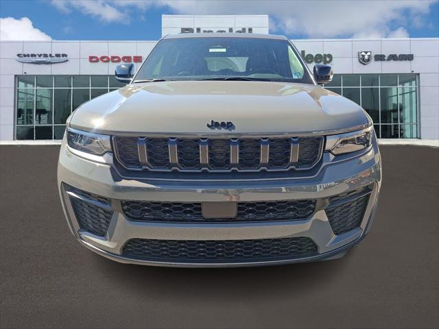 2027 Jeep Grand Cherokee GRAND CHEROKEE LAREDO ALTITUDE 4X4 2027 Jeep Grand Cherokee GRAND CHEROKEE LAREDO ALTITUDE 4X4
