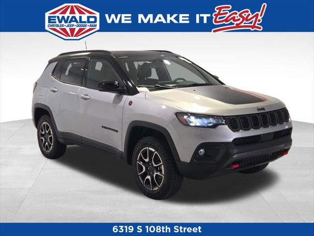 2026 Jeep Compass Trailhawk for sale in Oconomowoc, WI