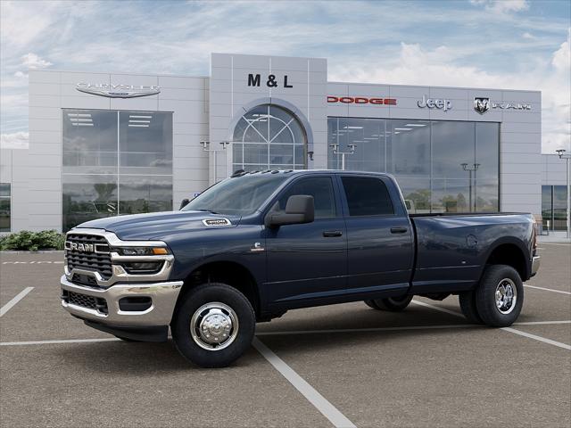 2026 RAM Ram 3500 RAM 3500 TRADESMAN CREW CAB 4X4 8 BOX