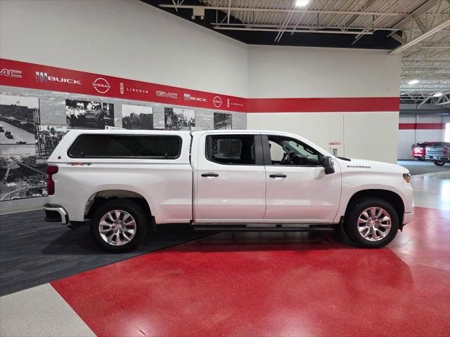 2023 Chevrolet Silverado 1500 4WD Crew Cab Standard Bed Custom
