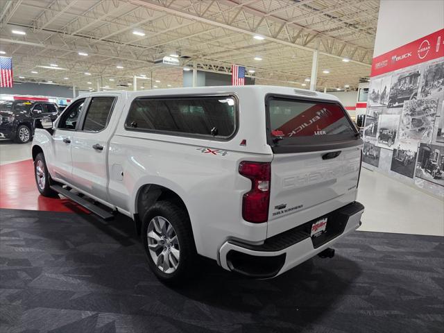 2023 Chevrolet Silverado 1500 4WD Crew Cab Standard Bed Custom