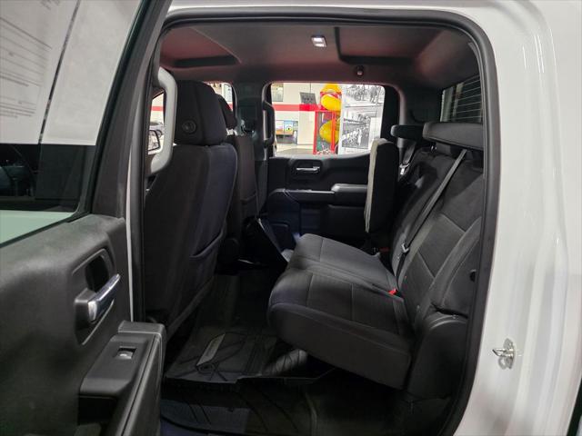 2023 Chevrolet Silverado 1500 4WD Crew Cab Standard Bed Custom