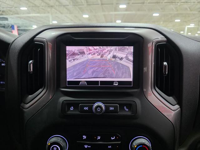 2023 Chevrolet Silverado 1500 4WD Crew Cab Standard Bed Custom