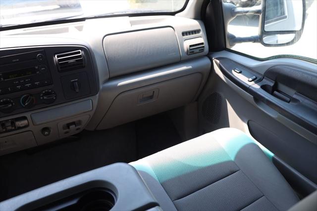 2005 Ford F-250 Lariat