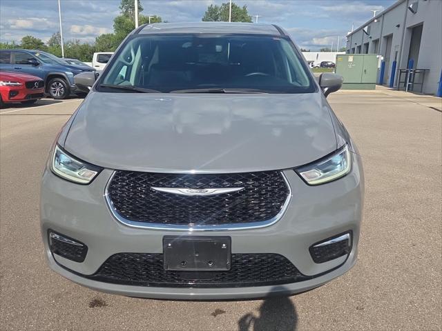 Used 2023 Chrysler Pacifica Touring L For Sale in Jackson, MI