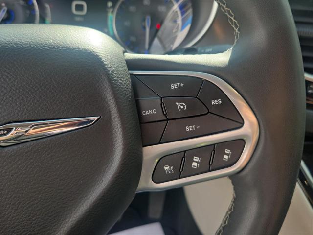 Used 2023 Chrysler Pacifica Touring L For Sale in Jackson, MI