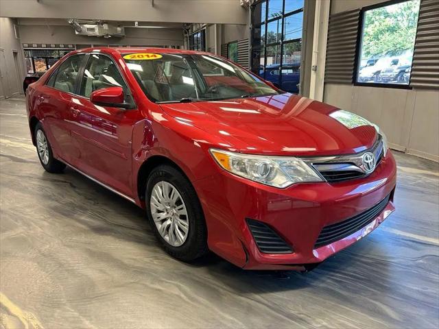 2014 Toyota Camry LE for sale near Milford, OH