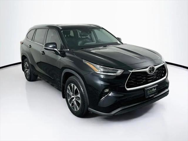2021 Toyota Highlander XLE for sale in Grand Prairie, TX