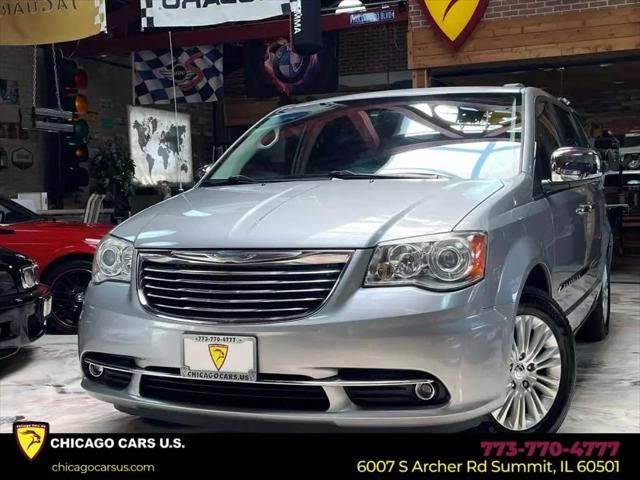 2015 Chrysler Town & Country Limited Platinum for sale in Summit, IL