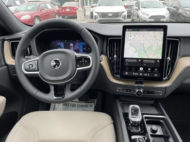2026 Volvo XC60 B5 Plus