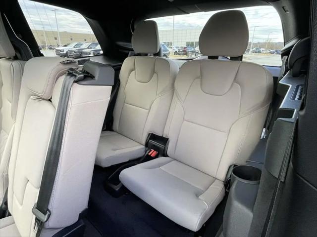 2026 Volvo XC90 Plus, B6 AWD Gas mild hybrid, Gasoline, Bright, 7 Seats