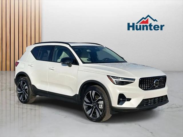 2026 Volvo XC40 Ultra, B5 AWD Gas (mild hybrid), Dark for sale in Fletcher, NC
