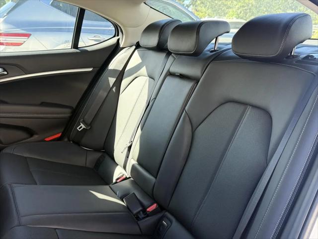 2026 Genesis G70 2.5T AWD